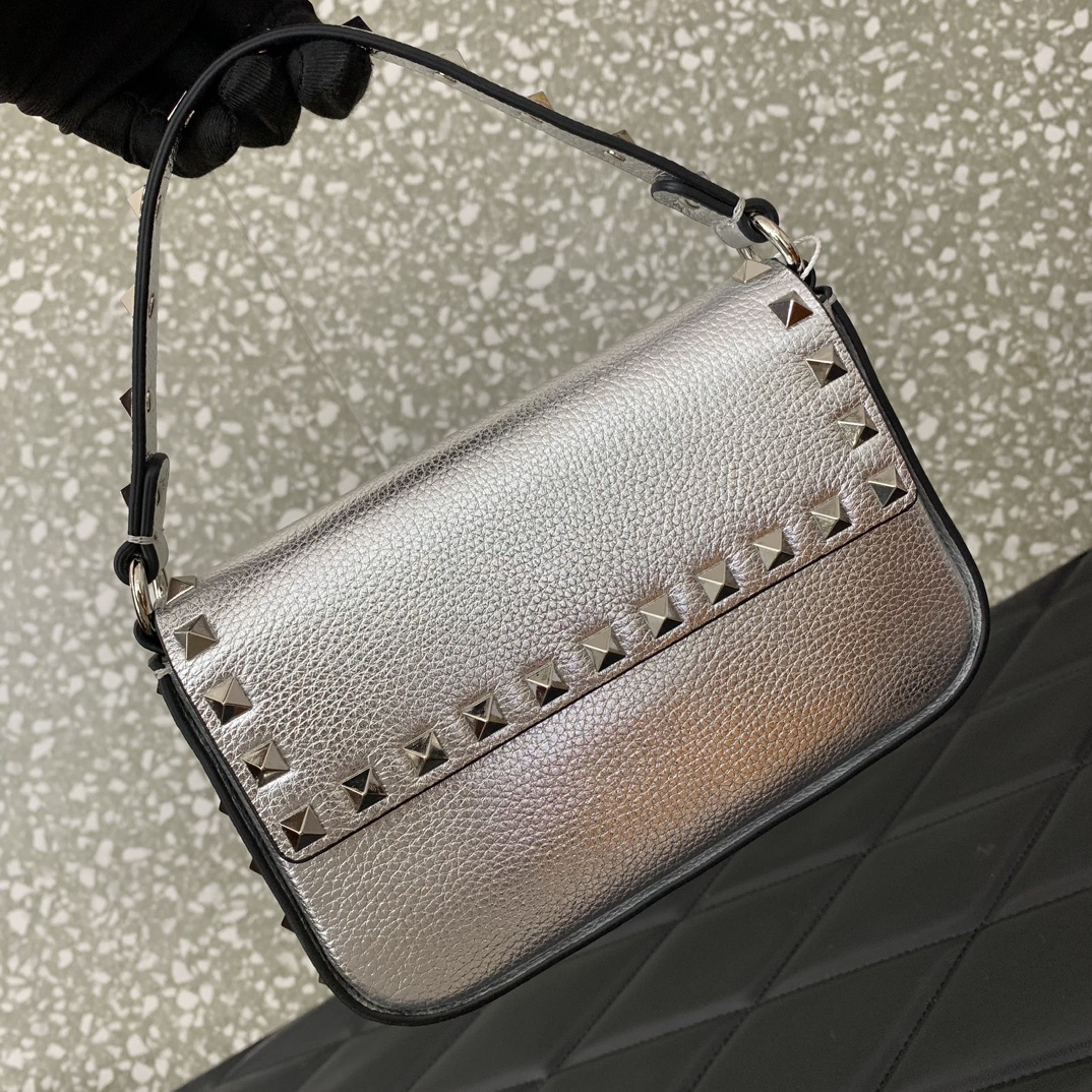 Valentino Garavani Rockstud Small Shoulder Bag in Silver Grainy Calfskin